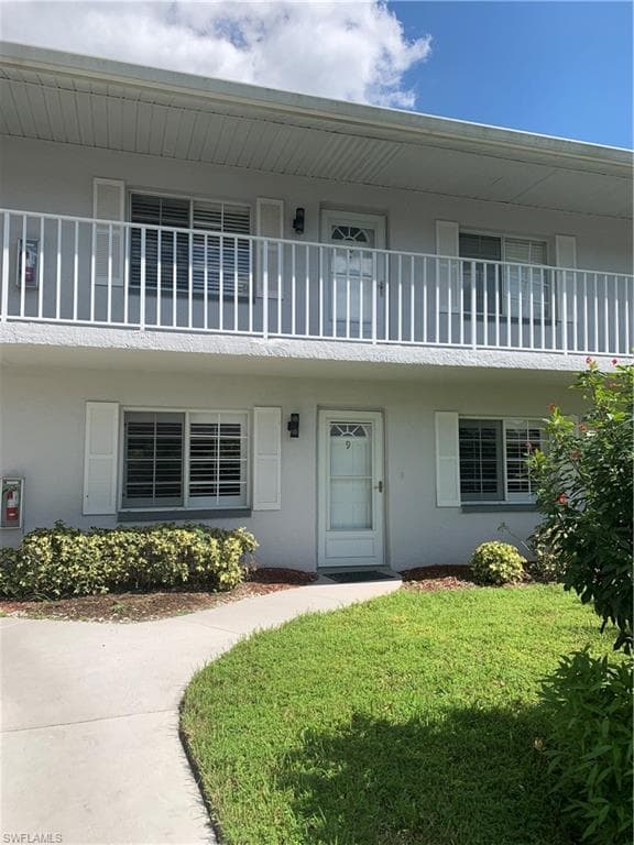 260 Belina Dr #9, Naples