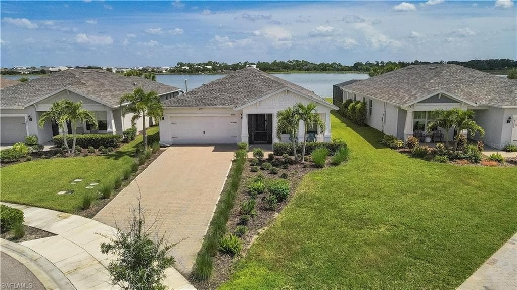 42058 Journey Dr, Punta Gorda, photo 2
