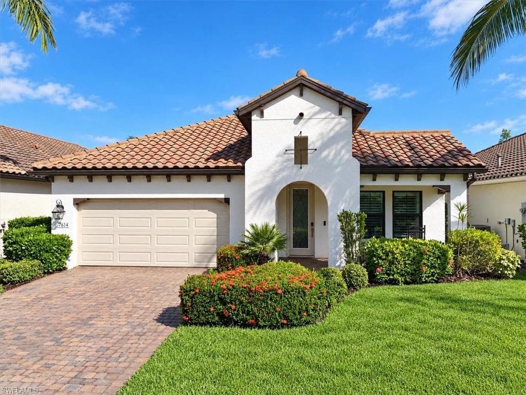 7614 Cypress Walk Dr, Fort Myers