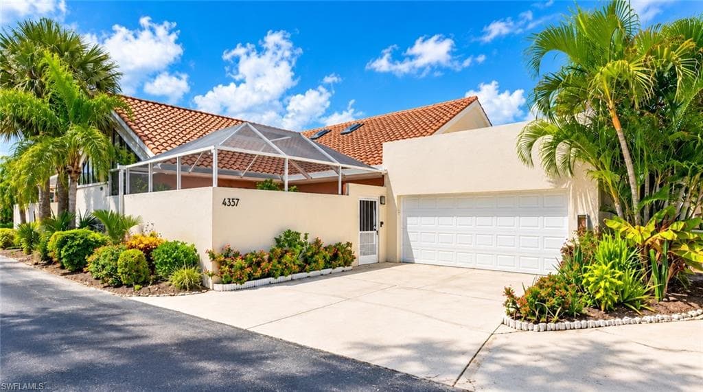 4337 Covey Cir #9c, Naples