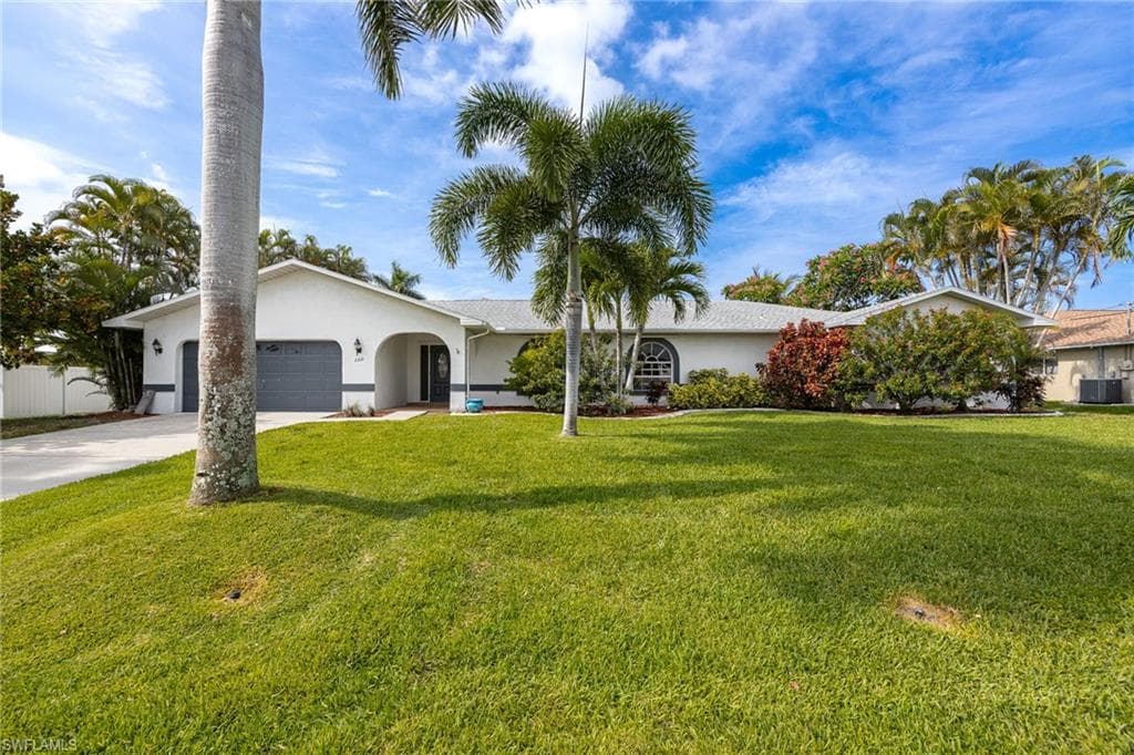 2312 50th St, Cape Coral, photo 2