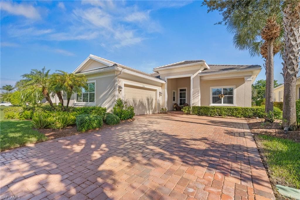 13836 Woodhaven Cir, Fort Myers, photo 2
