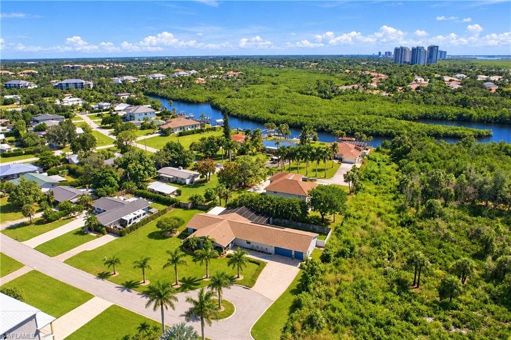 4973 Royal Palm Dr, Estero