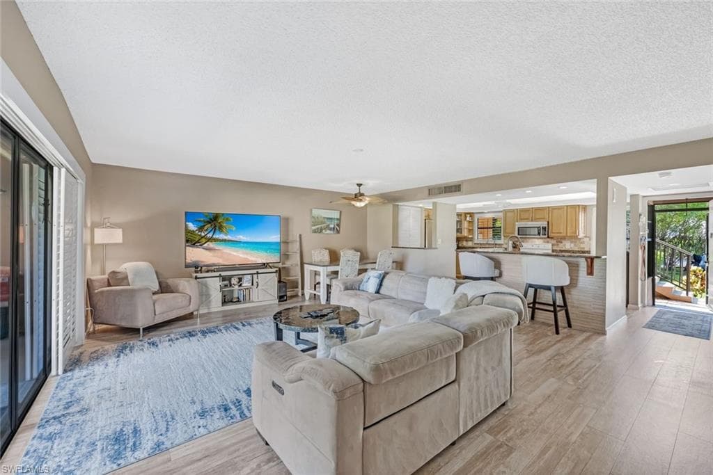 921 Panama Ct #c1, Marco Island
