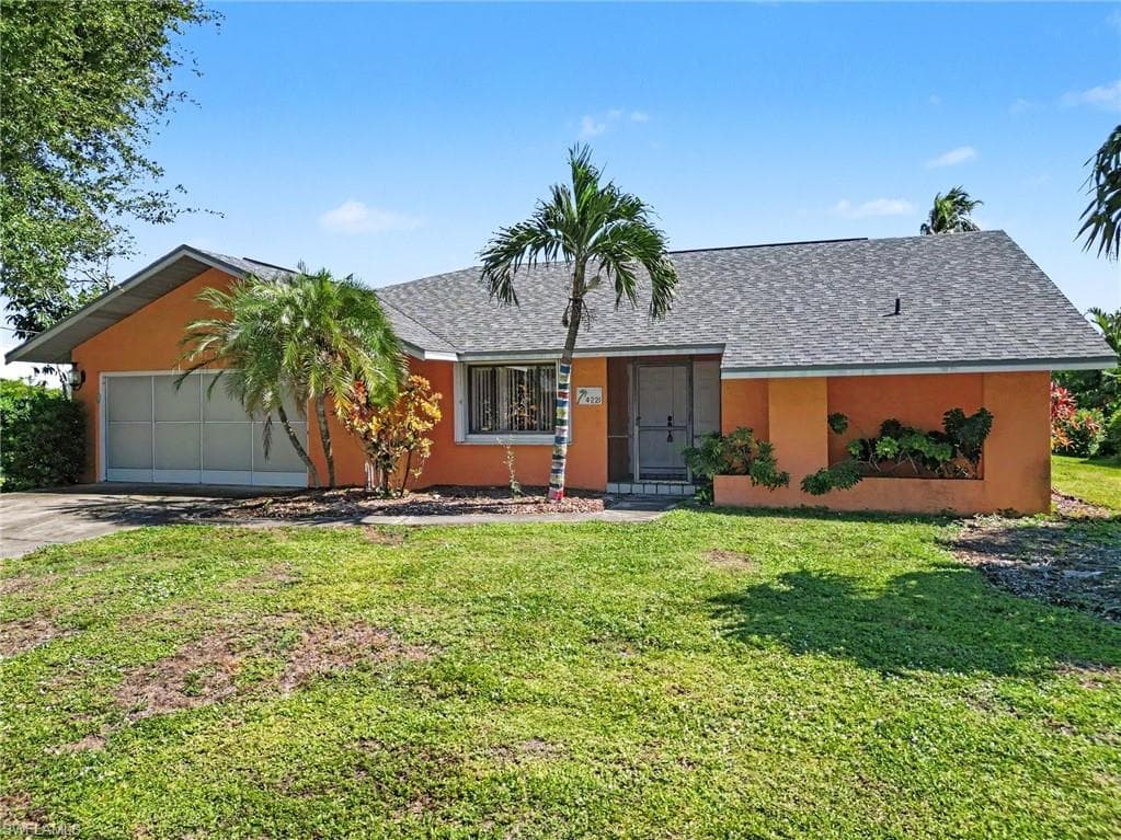 4221 2nd Ave, Cape Coral