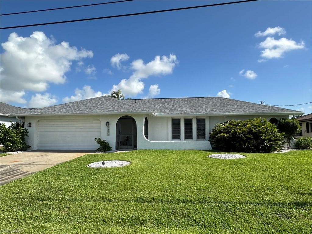 1201 32nd Ter, Cape Coral