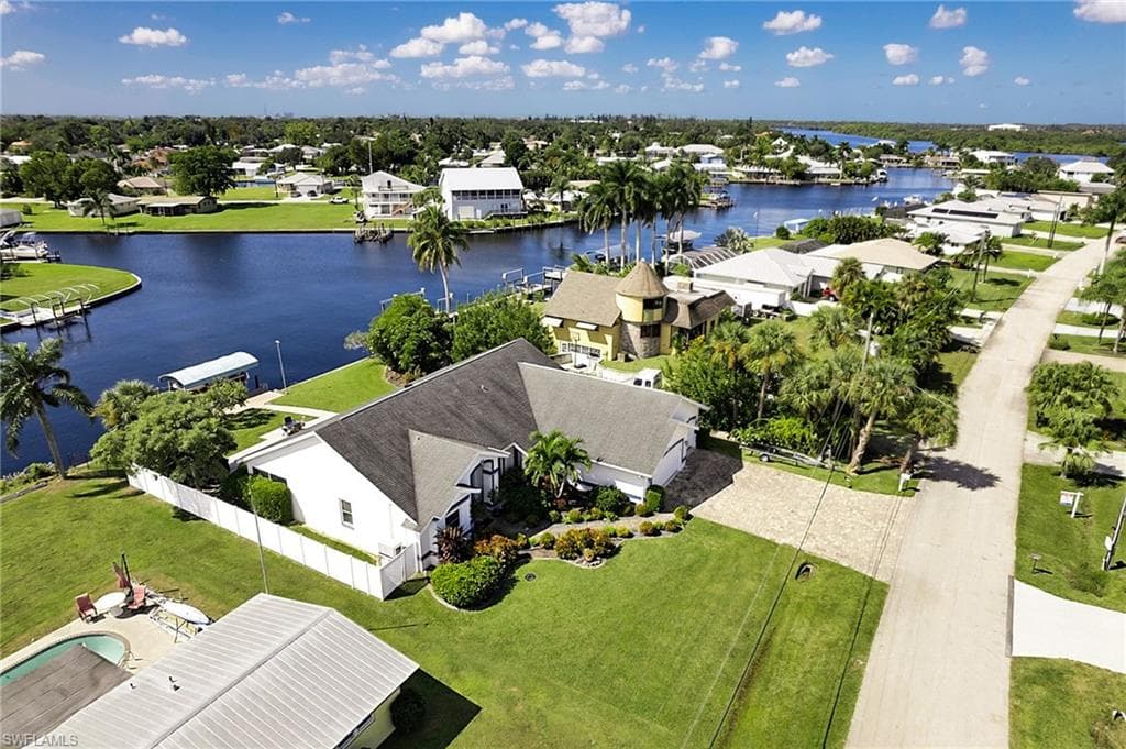 13361 Marquette Blvd, Fort Myers, photo 2