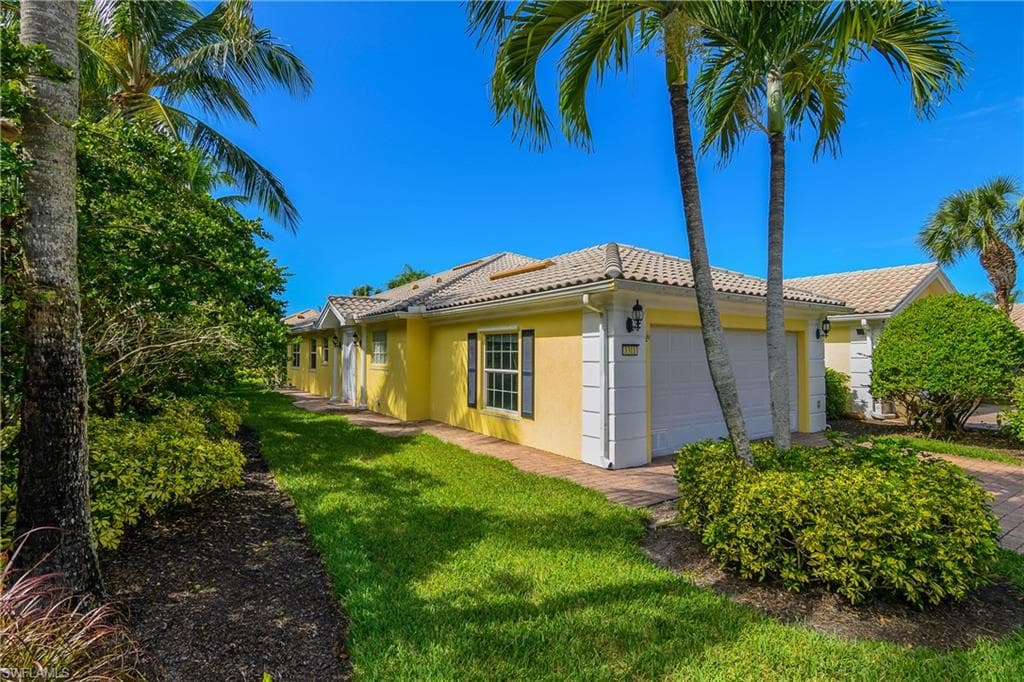 8311 Yasmina Way, Naples, photo 2