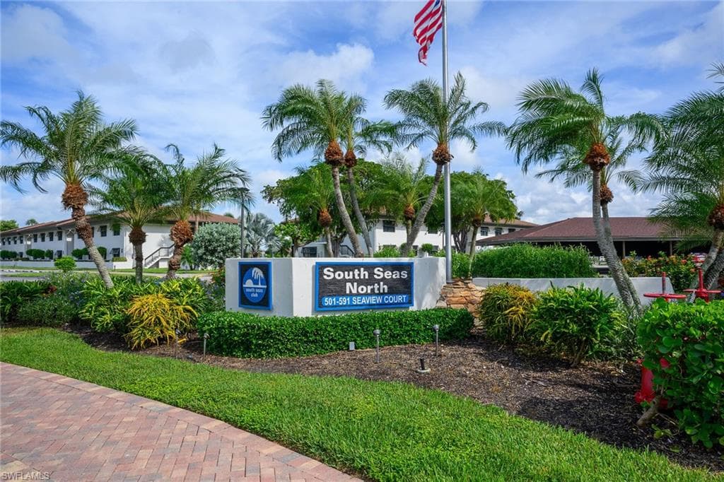 507 Seaview Ct #q2, Marco Island, photo 2