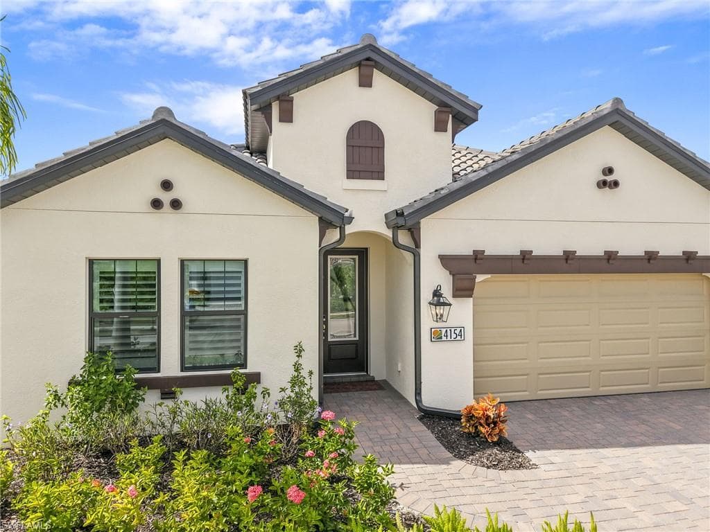 4154 Pegasus Way, Naples