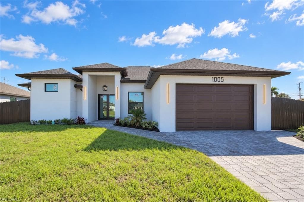 1005 4th Pl, Cape Coral