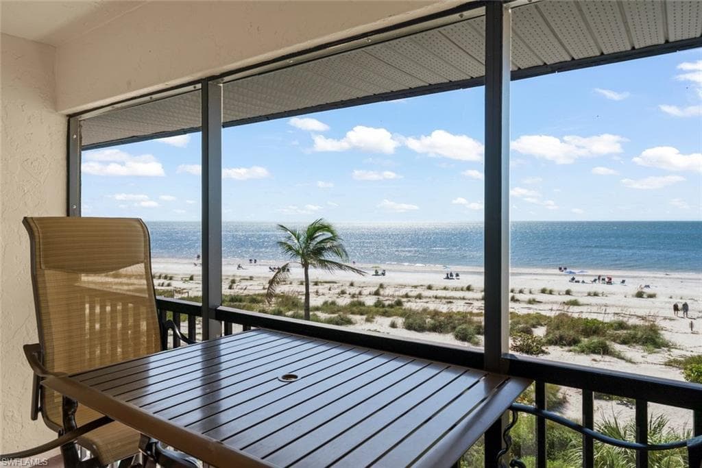 2230 Camino Del Mar Dr #3x4, Sanibel, photo 2