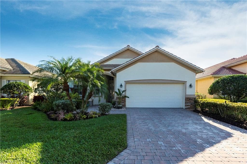 11941 Bramble Cove Dr, Fort Myers, photo 2