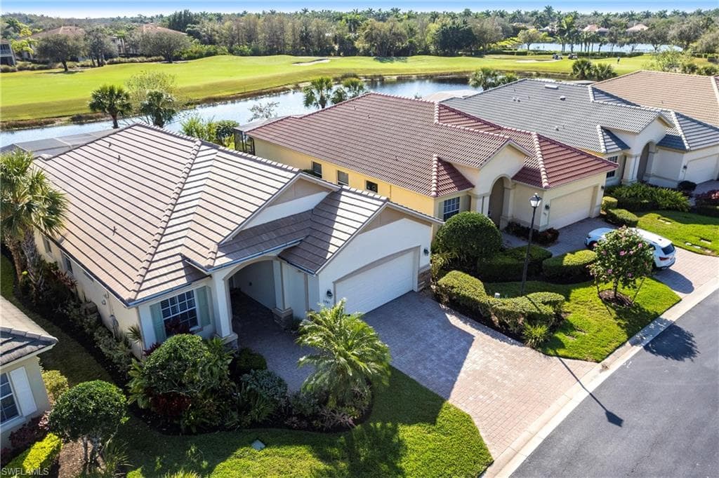 11941 Bramble Cove Dr, Fort Myers