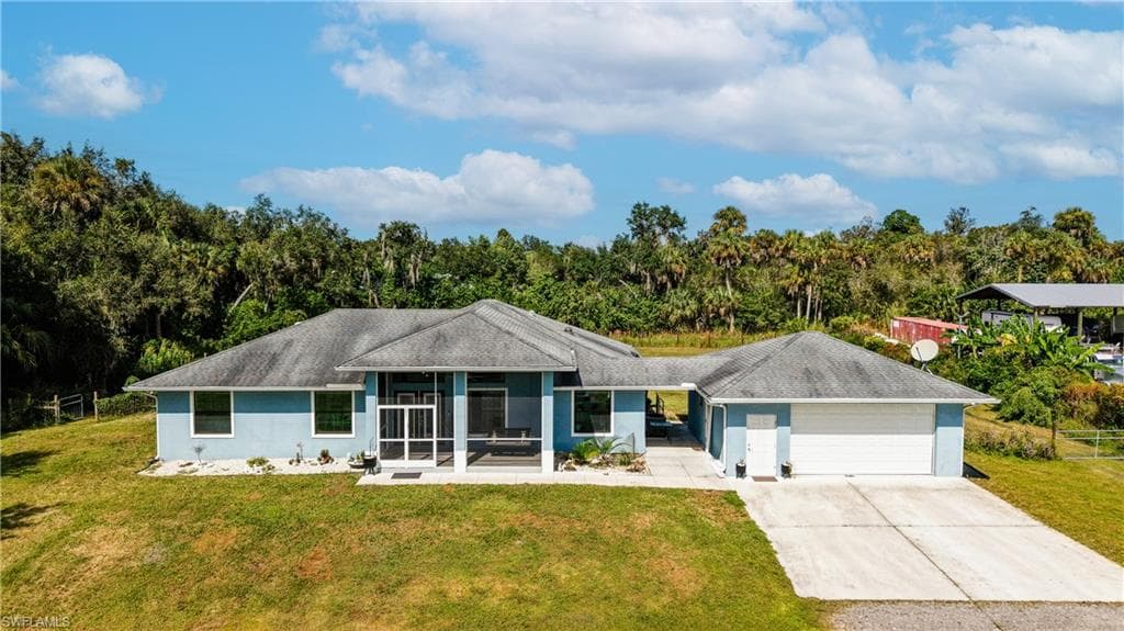 18931 Palm Beach Blvd, Alva