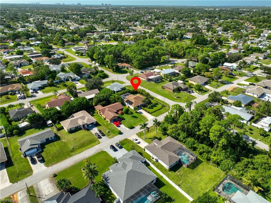 18323 Miller Rd, Fort Myers, photo 3