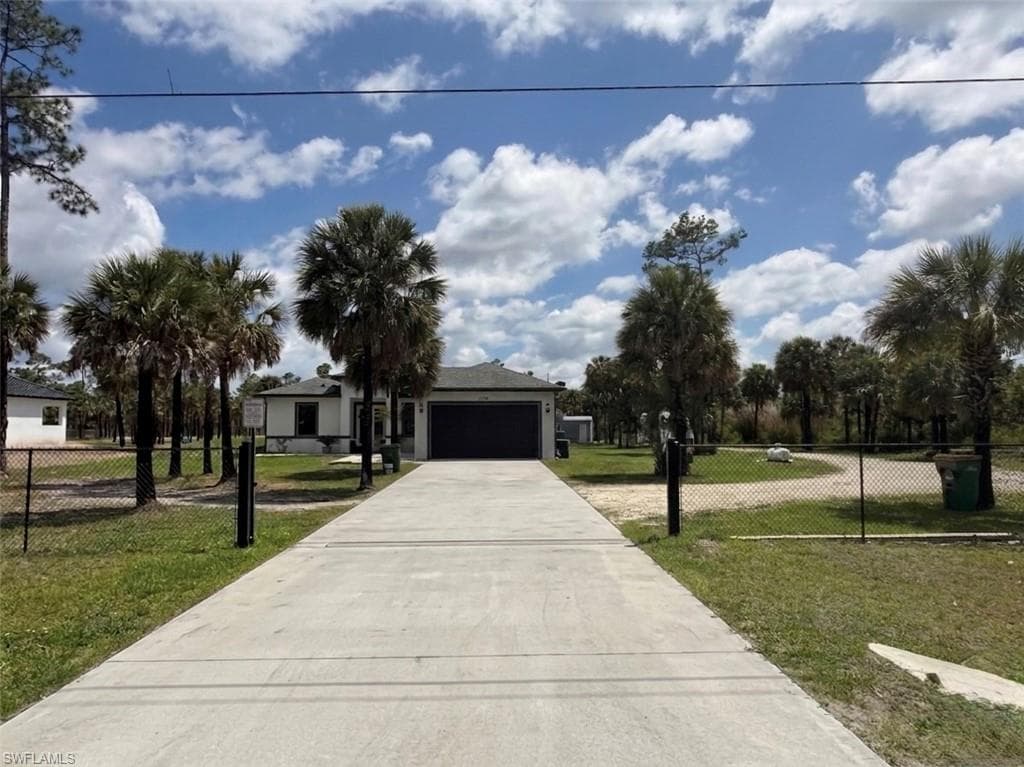 2772 38th Ave, Naples