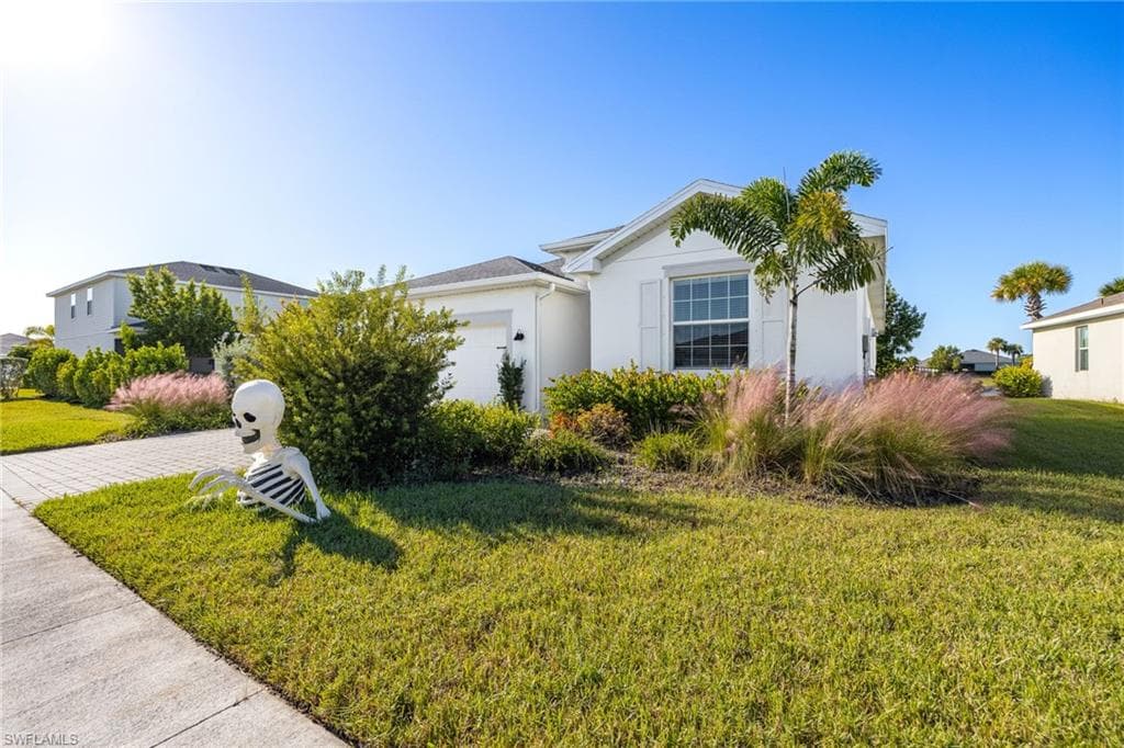 43569 Treadway Dr, Punta Gorda, photo 3