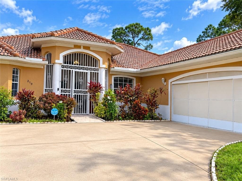219 Columbus Ave, Lehigh Acres