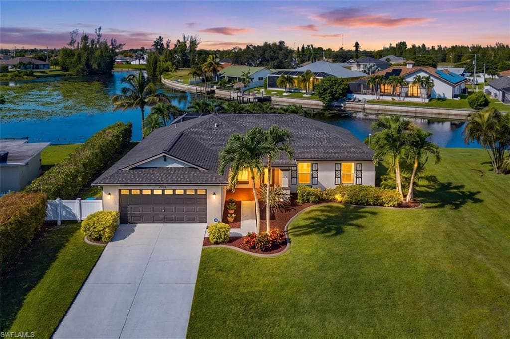 3038 10th Pl, Cape Coral