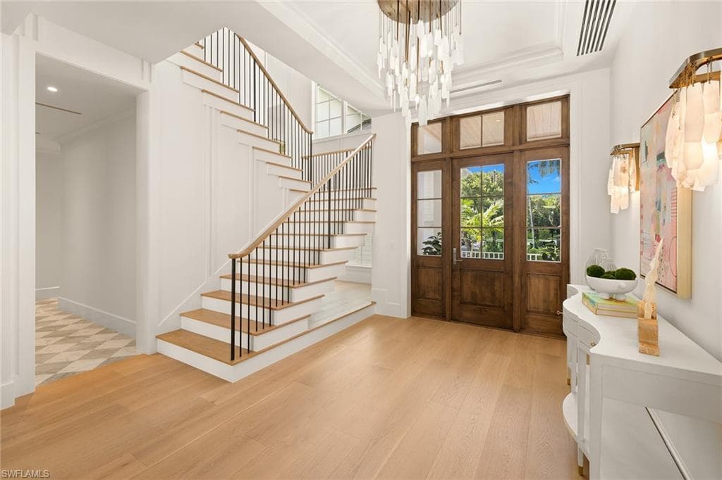 3295 Gordon Dr, Naples, photo 2