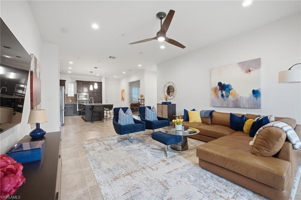 21460 Strada Nuova Cir #b405, Estero, photo 2