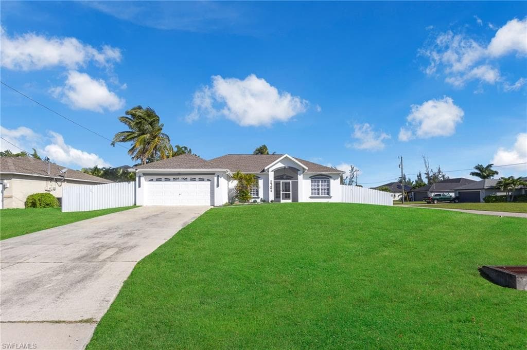 1721 21st Ln, Cape Coral, photo 3