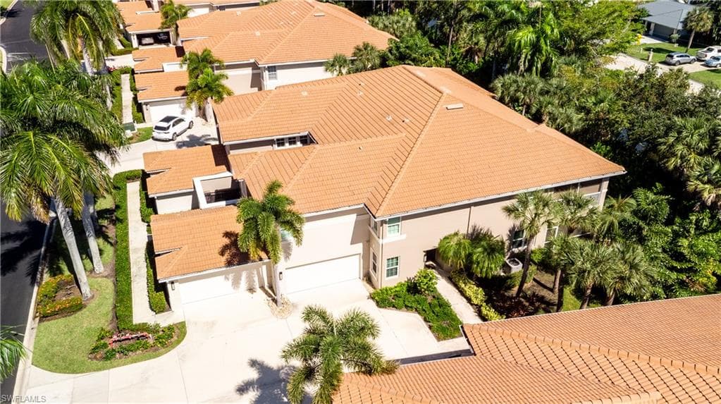 11065 Harbour Yacht Ct #102, Fort Myers, photo 2