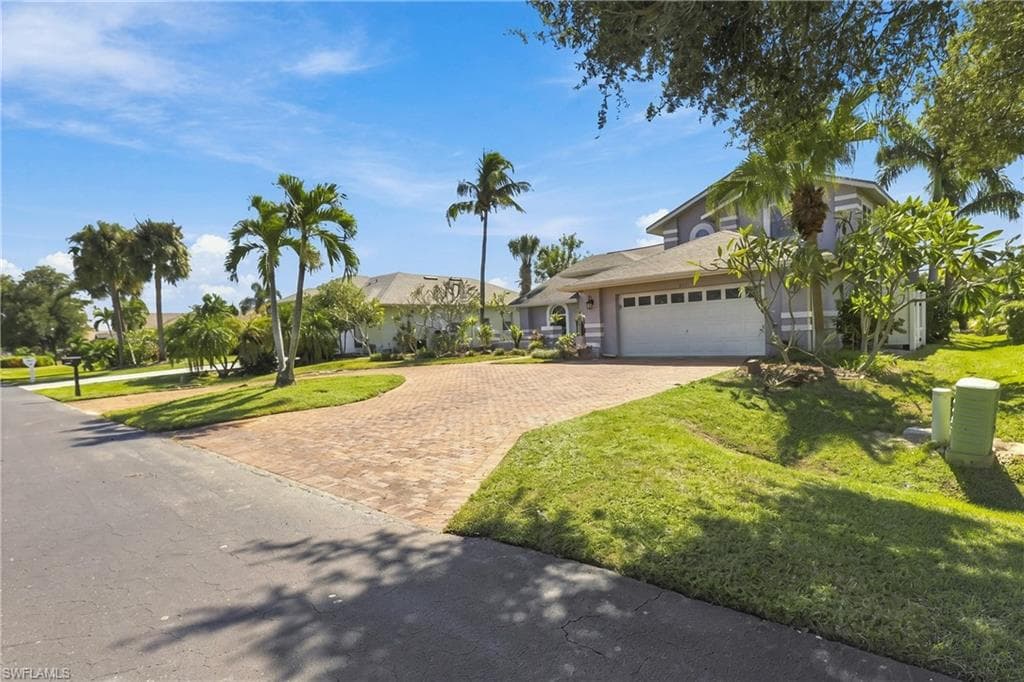 6550 Willow Lake Cir, Fort Myers, photo 3