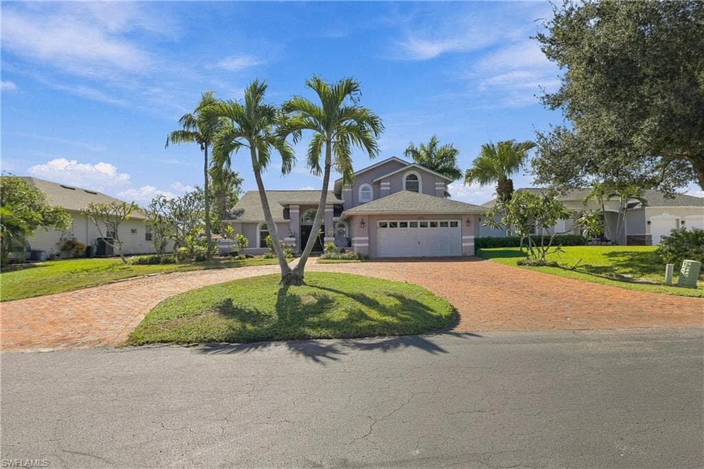 6550 Willow Lake Cir, Fort Myers