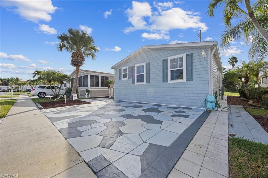 1153 Silver Lakes Blvd, Naples