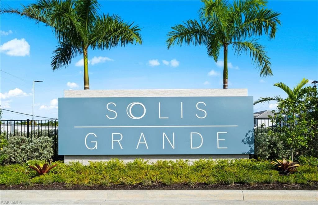 27862 Solis Grande Dr, Bonita Springs, photo 2
