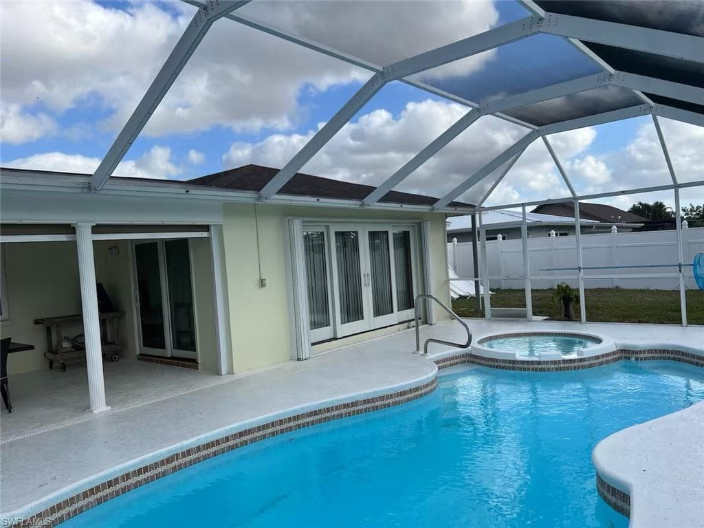 3312 22nd Pl, Cape Coral