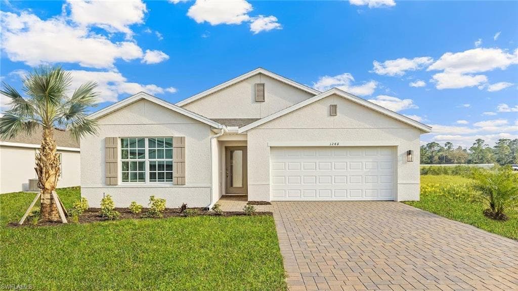 1330 7th Pl, Cape Coral