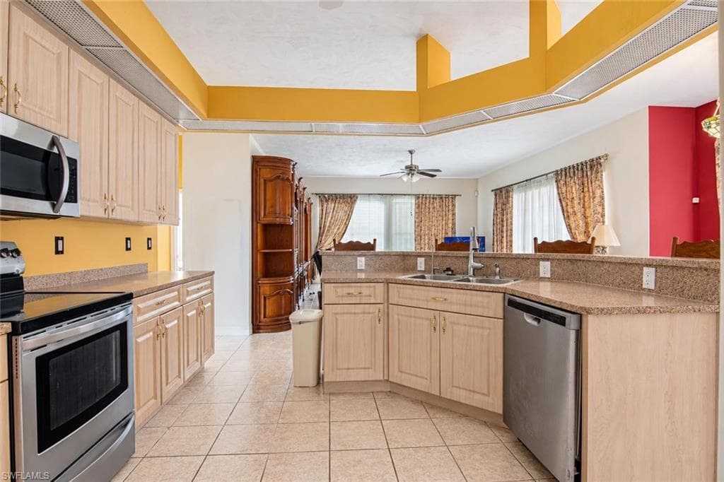 30 15th Ter, Cape Coral, photo 3