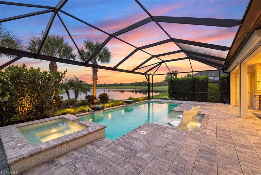 9584 Curlew Dr, Greyhawk at Golf Club of the Everglades