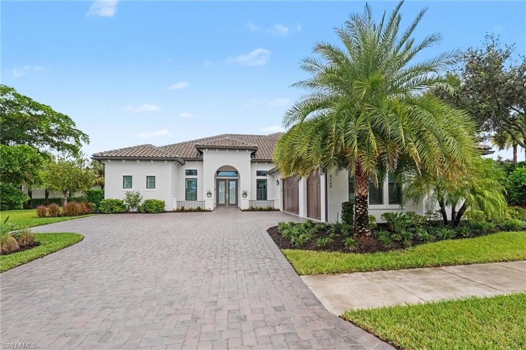 8709 Cavano St, Esplanade